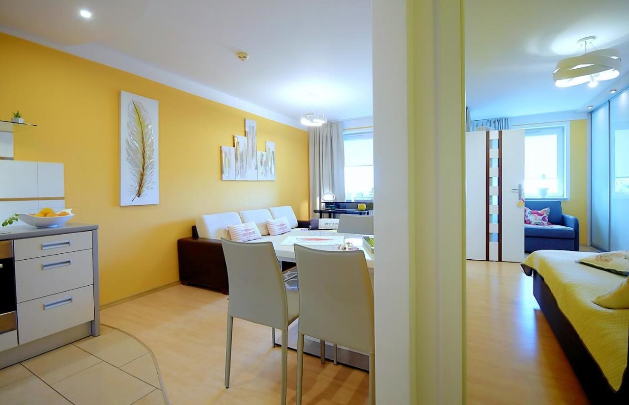Apartament Prywatny W Hotelu Diwa Spa,W Kolobrzegu Z Parkingiem Bezplatnym W Centrum Miasta Exterior foto