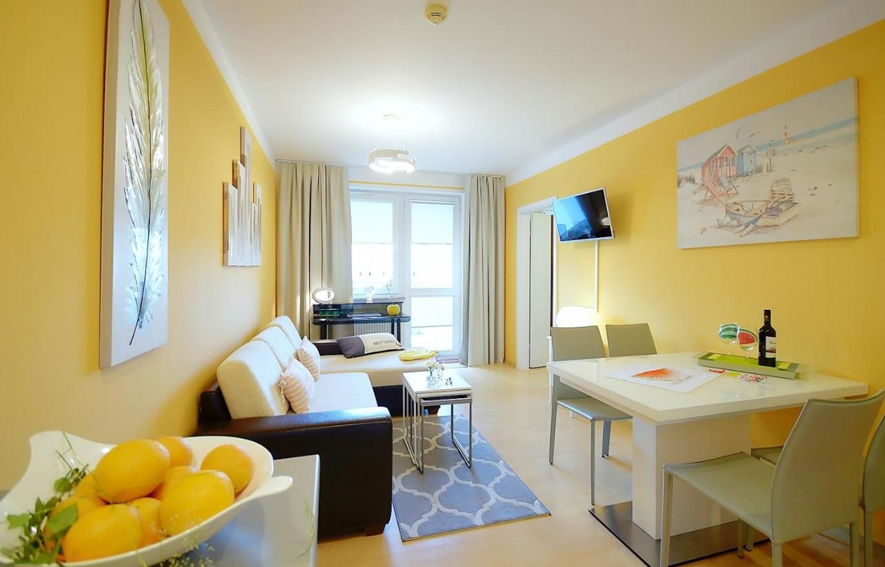 Apartament Prywatny W Hotelu Diwa Spa,W Kolobrzegu Z Parkingiem Bezplatnym W Centrum Miasta Exterior foto